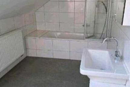 Wohnung Castrop-Rauxel Bladenhorst - 3 Zimmer, 90 m&sup2;, 600&euro; | Angebot:27623789