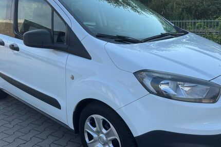 Ford Transit Courier 149.990 km 5.490 &euro; Herne 44653