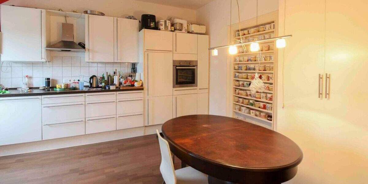 Mehrfamilienhaus, Wohnhaus Bochum Laer - 6 Zimmer, 211 m&sup2;, 349.000&euro; | Angebot:24974879