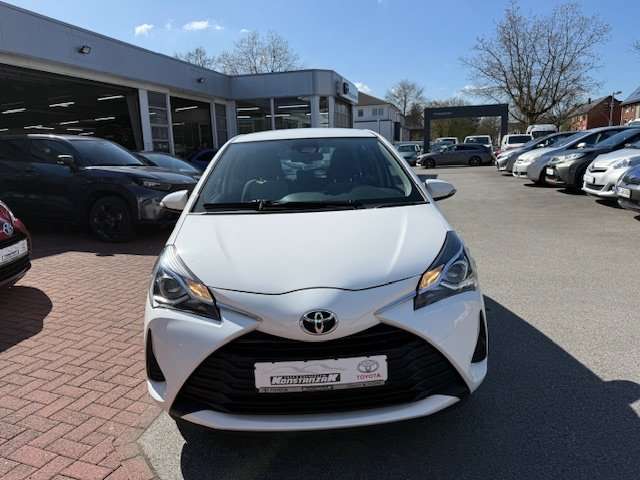 Toyota Yaris 69.372 km 11.900 &euro; Datteln 45711