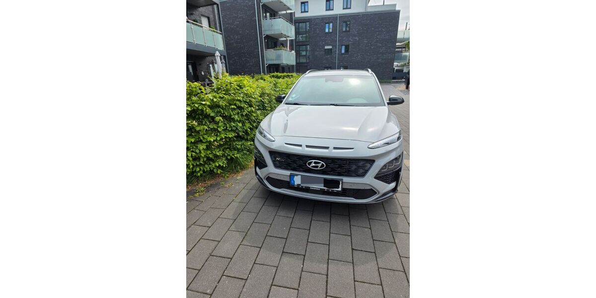 Hyundai KONA 80.300 km 15.099 &euro; Marl 45772
