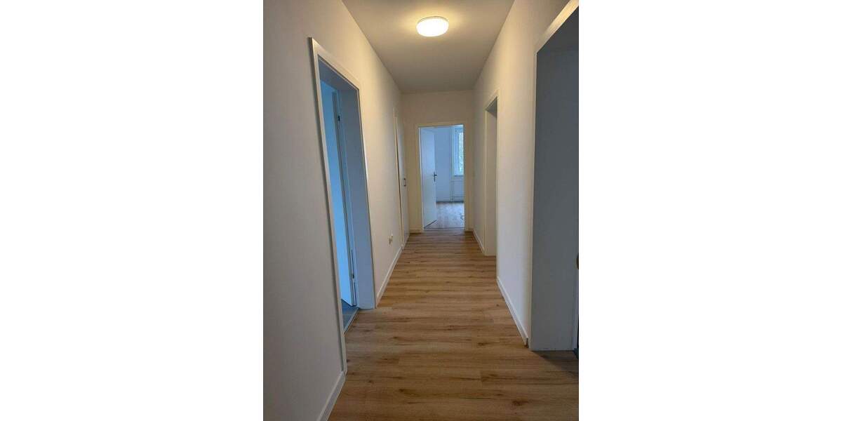 Etagenwohnung Witten Annen - 3 Zimmer, 85 m&sup2;, 890&euro; | Angebot:25341275