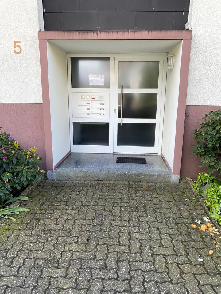 Luxuriöse Wohnung Eigentumswohnung m. Balkon & Garage + Parkplatz zimmer