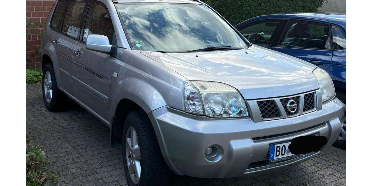 Nissan X-Trail 298.800 km 3.500 € Bochum 44801