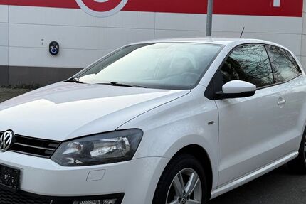 VW Polo 131.000 km 7.499 &euro; Bottrop 46236