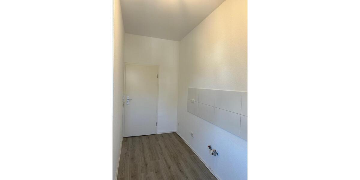 Dachgeschoßwohnung Oberhausen - 2 Zimmer, 47 m&sup2;, 423&euro; | Angebot:25805464