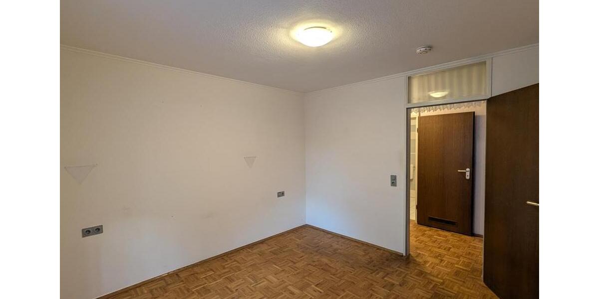 Erdgeschoßwohnung Oberhausen - 2.5 Zimmer, 57 m&sup2;, 499&euro; | Angebot:26277970