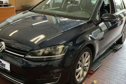 VW Golf 106.001 km 8.489 &euro; Lünen 44534