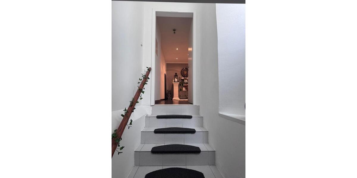 Etagenwohnung Dortmund Innenstadt Nord - 2 Zimmer, 105 m&sup2;, 950&euro; | Angebot:26068956