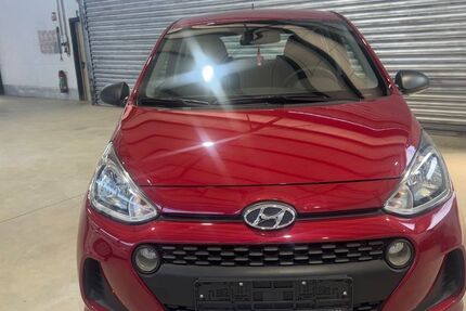 Hyundai i10 16.000 km 7.800 &euro; Hünxe 46569