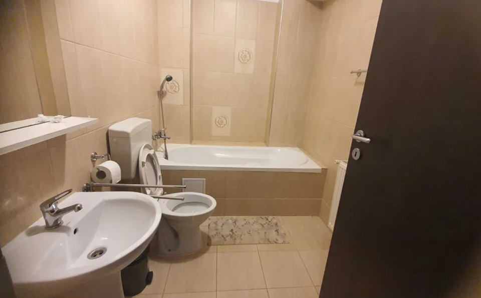 Helle 1-Zimmer-Wohnung (42 m²) in zentraler Lage – Rheinische Str 1 zimmer