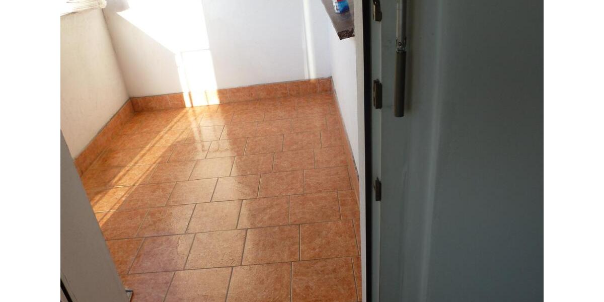 Renovierte 2.5 Zimmer Wohnung 2 zimmer