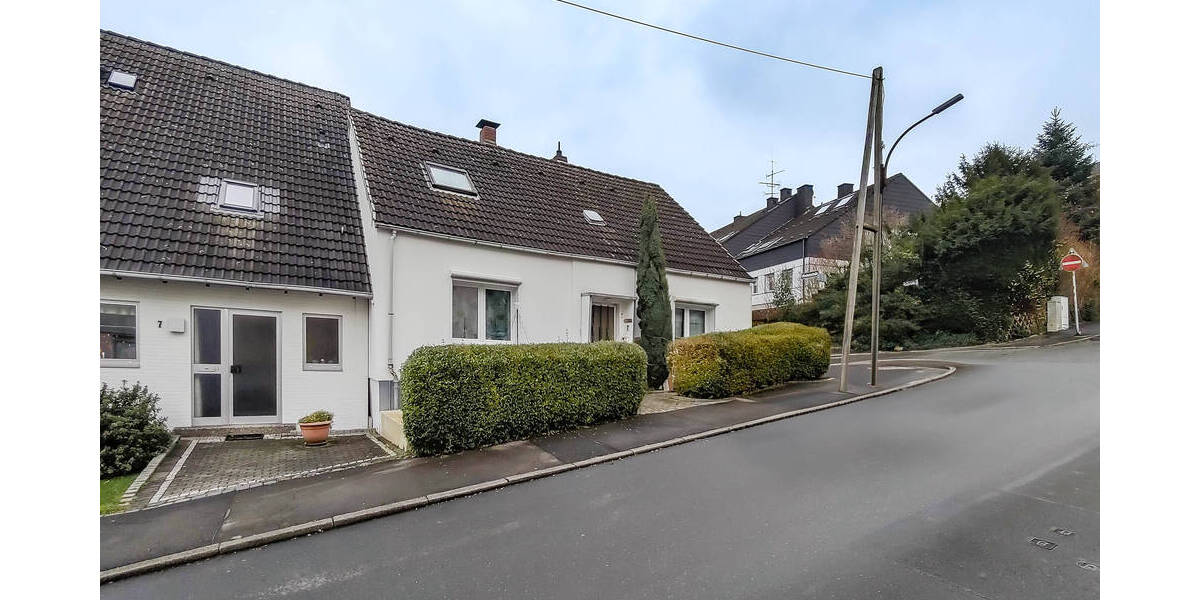 Einfamilienhaus Witten Rüdinghausen - 7 Zimmer, 142 m&sup2;, 349.000&euro; | Angebot:23941778