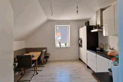 Schöne 4 12 Zimmer Wohnung 1 zimmer