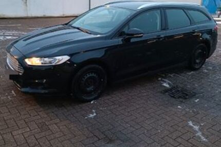 Ford Mondeo 201.823 km 7.900 &euro; Herne 44627