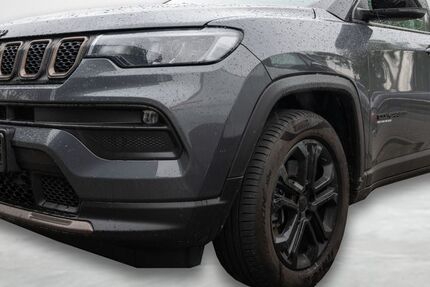 Jeep Compass 45.000 km 22.888 &euro; Gelsenkirchen 45881