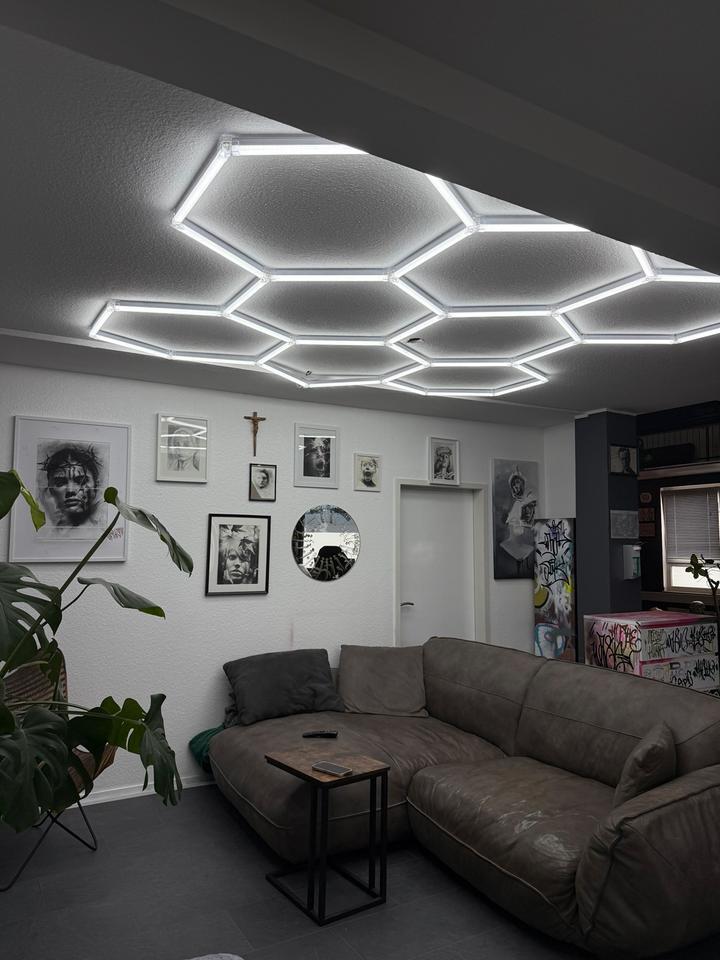 Tattoostudio Raum Miete Stuhl zimmer