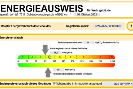 Attraktive Doppelhaushälfte mit großzügig geschnittenen Räumen