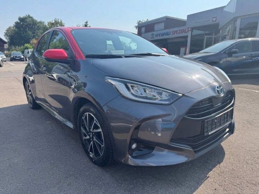 Yaris