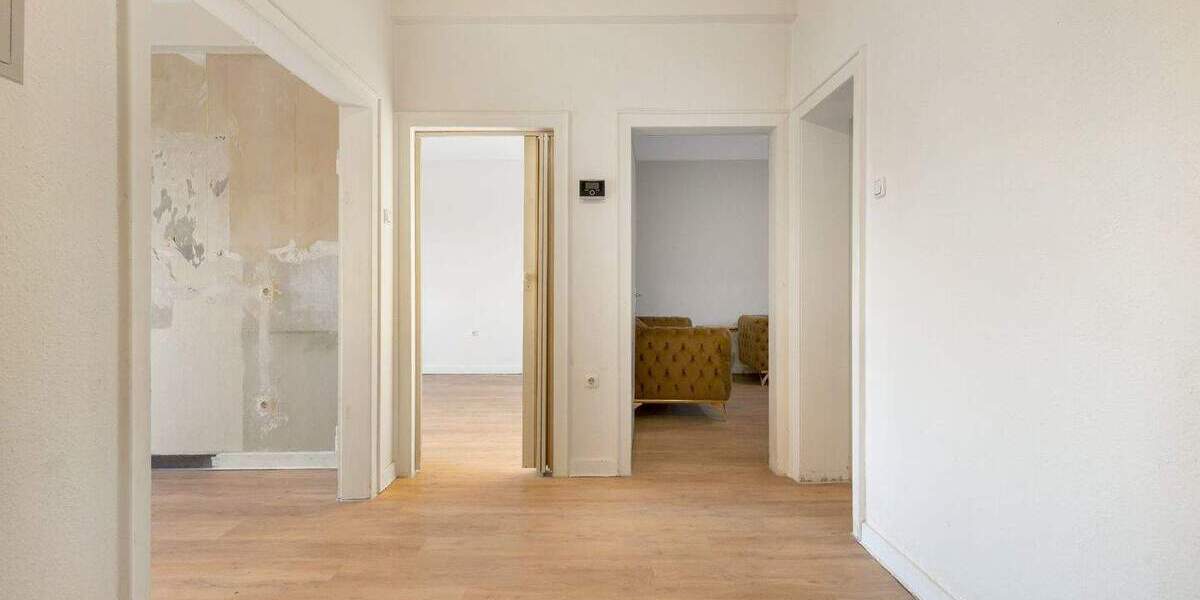 Etagenwohnung Essen Bergerhausen - 2 Zimmer, 73 m&sup2;, 179.000&euro; | Angebot:24112811