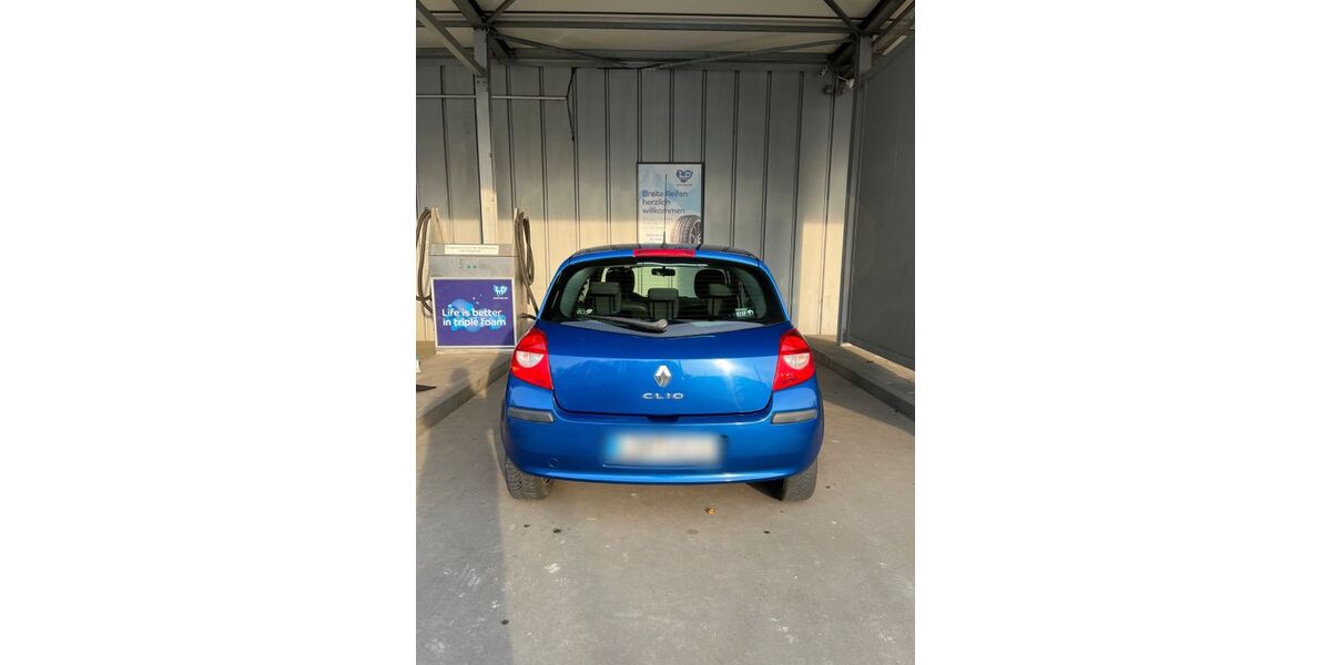 Renault Clio 168.000 km 2.200 &euro; Lünen 44532