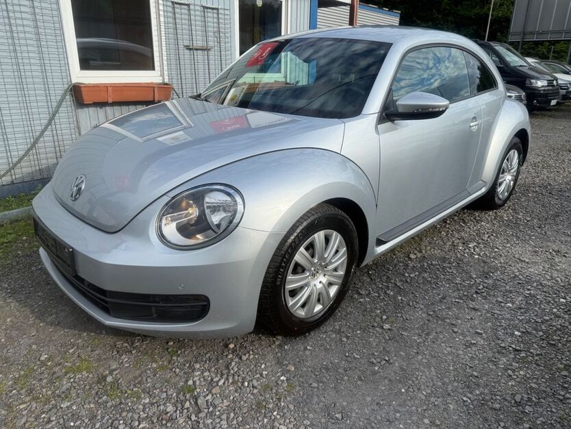 VW Beetle 145.000 km 6.700 € Essen 45356