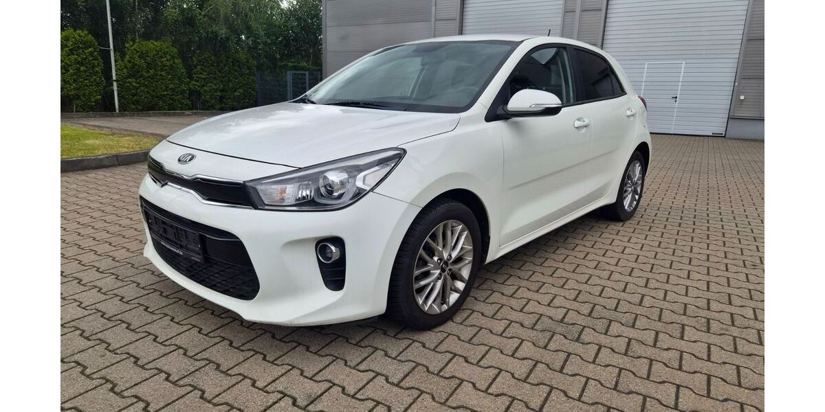 Kia Rio 50.232 km 9.799 &euro; Essen 45329