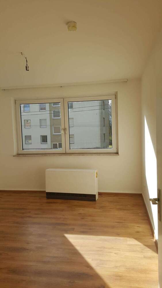 Wohnung zum Mieten in Essen 445 € 58.47 m²