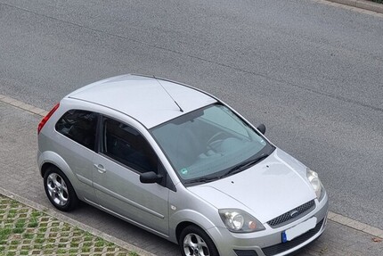 Ford Fiesta 171.591 km 1.990 &euro; Olfen 59399