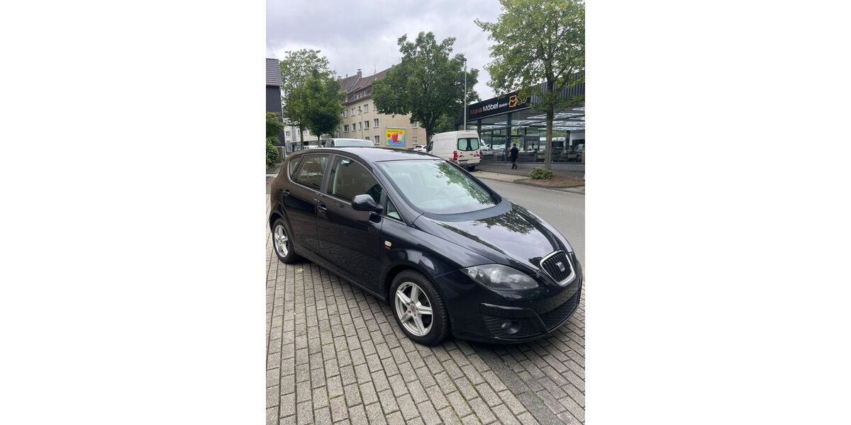 Seat Altea 256.000 km 2.650 &euro; Essen 45355