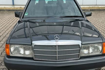 Mercedes 190