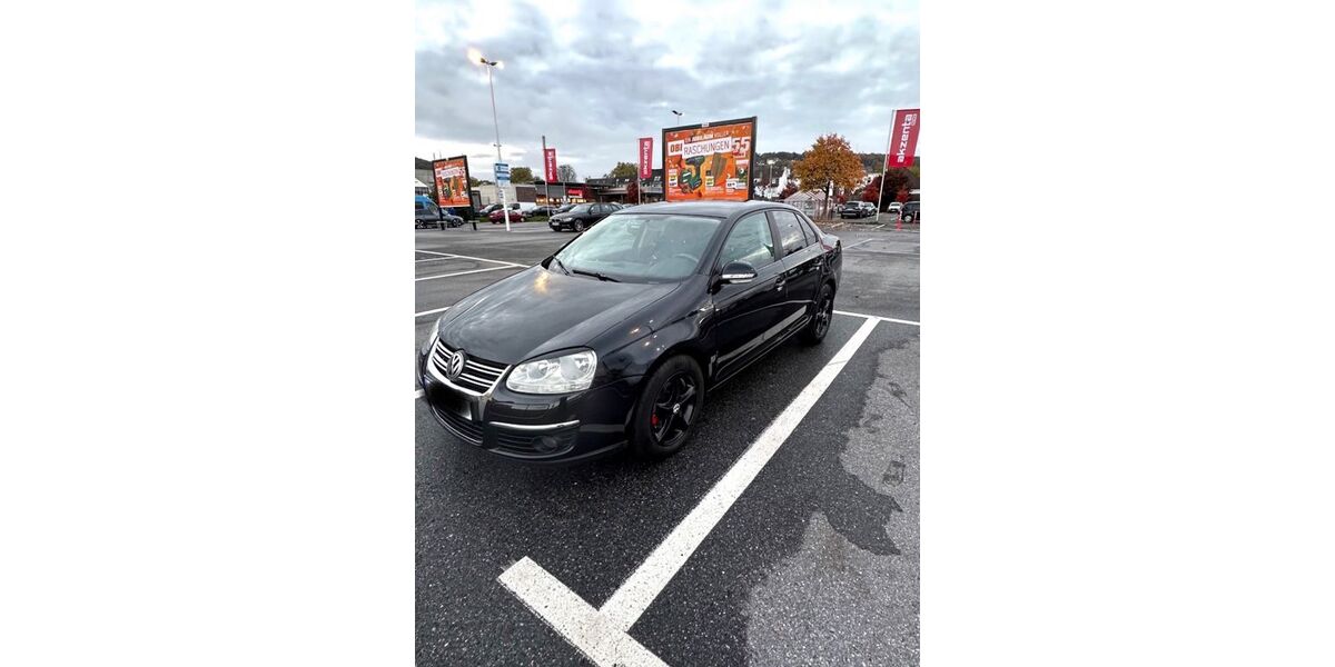VW Jetta 187.000 km 3.200 &euro; Recklinghausen 45657