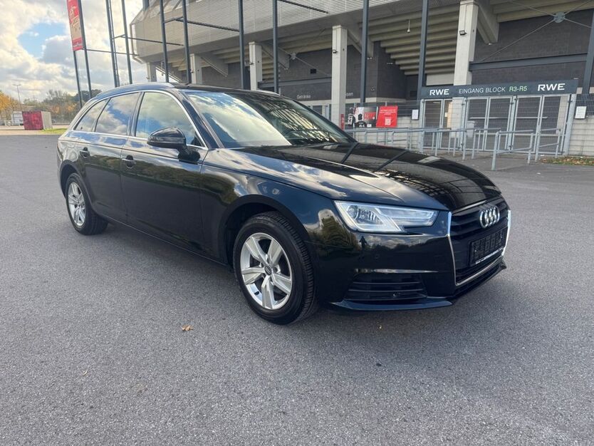 Audi A4 164.000 km 11.900 € Essen 45356