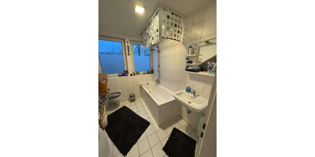 Dachgeschoßwohnung Gelsenkirchen Erle - 2 Zimmer, 38 m&sup2;, 330&euro; | Angebot:25144461