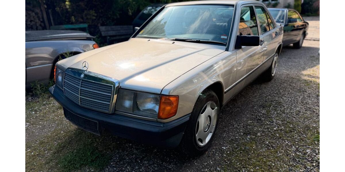 Mercedes-Benz 190 78.000 km 8.850 &euro; Dortmund 44267