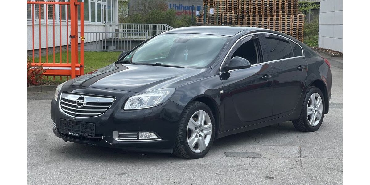 Opel Insignia 223.000 km 1.990 &euro; Herten 45701