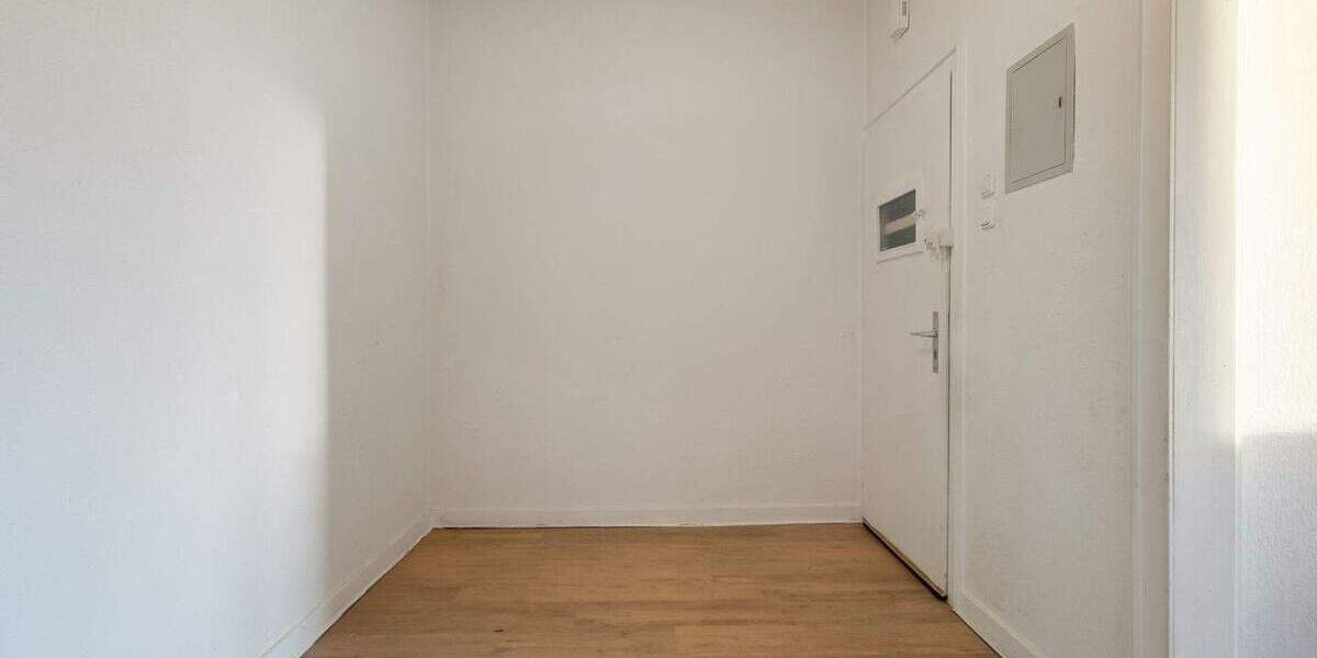 Etagenwohnung Essen Bergerhausen - 2 Zimmer, 73 m&sup2;, 179.000&euro; | Angebot:24112811