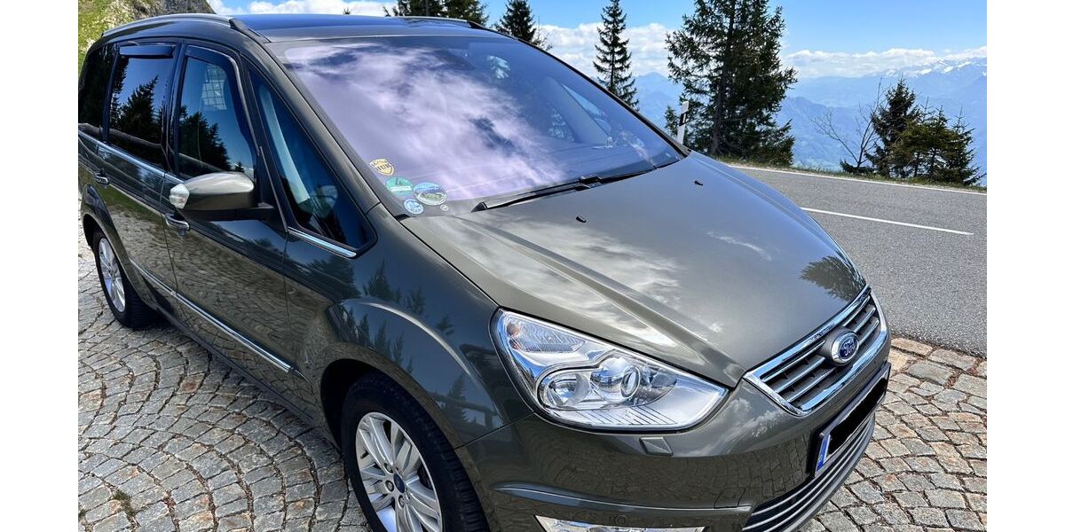 Ford Galaxy 96.000 km 12.300 &euro; Essen 45355