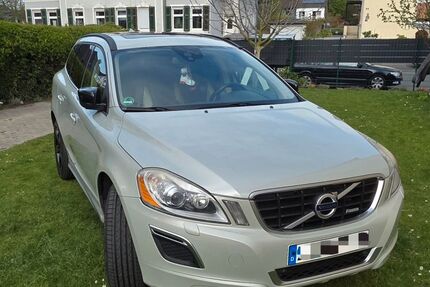 Volvo XC60 232.000 km 13.900 &euro; Dortmund 44141