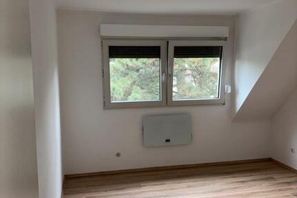 52 qm Dachgeschosswohnung Bottrop Stadtmitte ruhige Lage 2 zimmer
