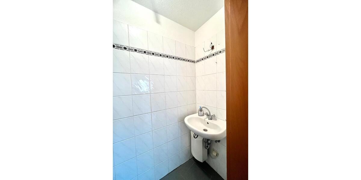 Dachgeschoßwohnung Essen Stadtbezirk III - 2 Zimmer, 73 m&sup2;, 143.000&euro; | Angebot:24840852