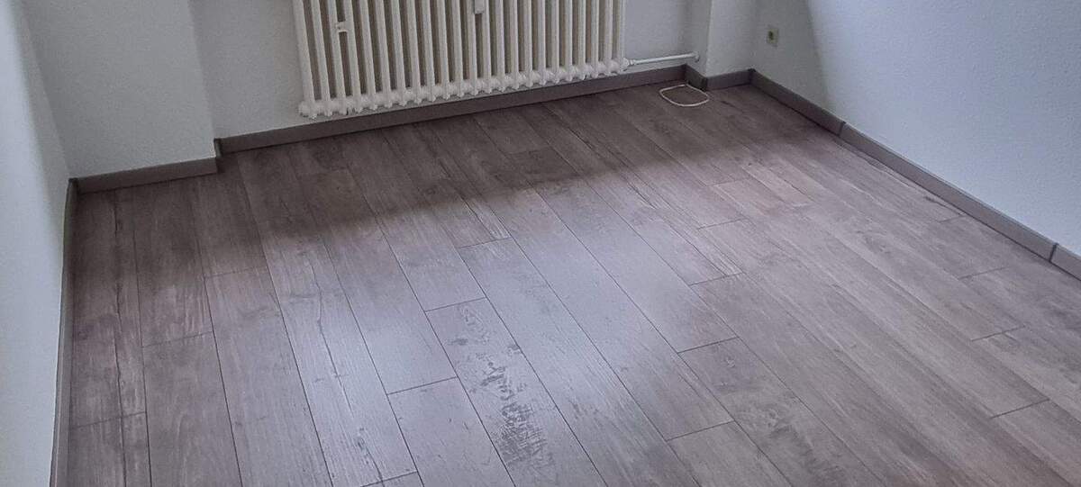 GELEGENHEITI!!! RENOVIERTE + GEMÜTLICHE 3 ZIMMER WOHNUNG mit BALKON in ESSEN - SCHÖNEBECK!!! 3 zimmer