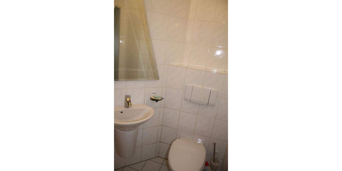 RESERVIERT! Büroräume in Herne-Sodingen mit Stellplätzen und Garage, eigenem Eingang 3 zimmer