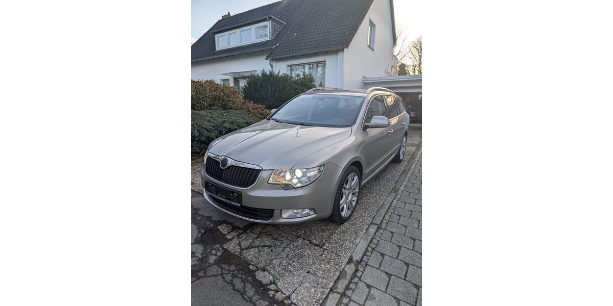 Skoda Superb 154.000 km 9.490 &euro; Dortmund 44229