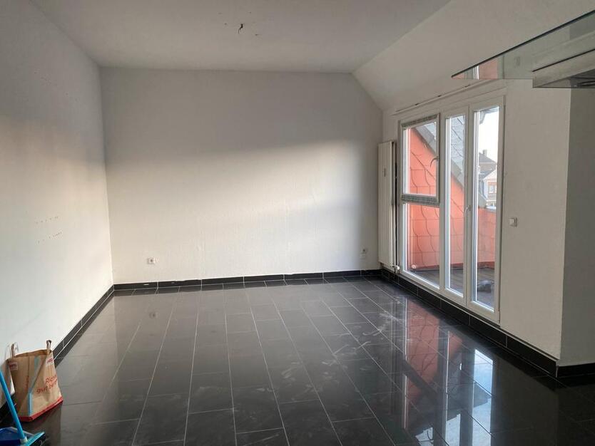 Charmante 4-Zimmer-Wohnung DG zimmer