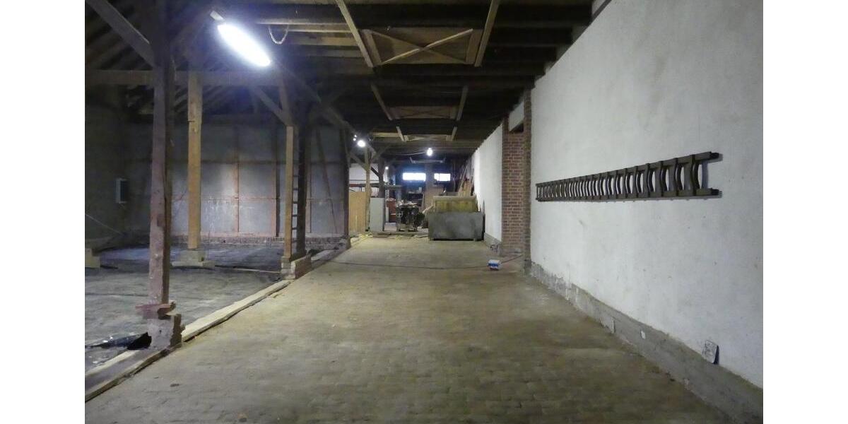 Recklinghausen, Hallenteil mit ca. 350m² (auf Wunsch erweiterbar) zimmer