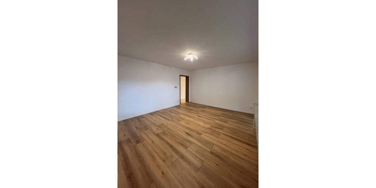 Etagenwohnung Waltrop Stadtmitte - 3 Zimmer, 83 m&sup2;, 850&euro; | Angebot:26897032