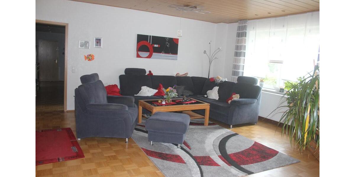 Erdgeschoßwohnung Gelsenkirchen Erle - 5 Zimmer, 180 m&sup2;, 229.000&euro; | Angebot:27002739