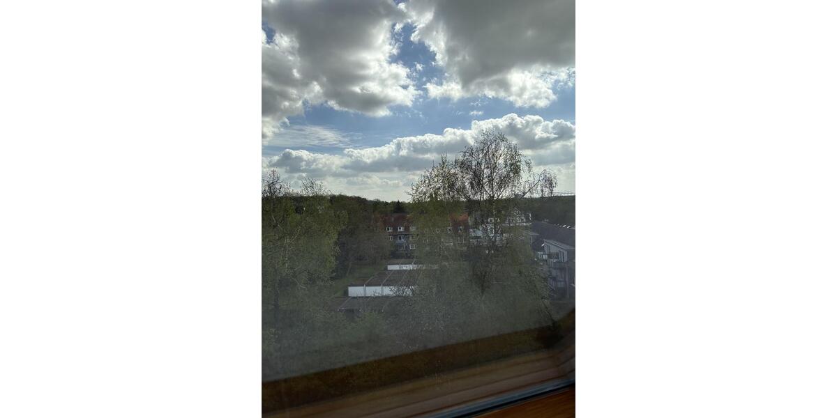 Dachgeschoßwohnung Gelsenkirchen Gelsenkirchen-Nord - 3.5 Zimmer, 66 m&sup2;, 299&euro; | Angebot:26433792