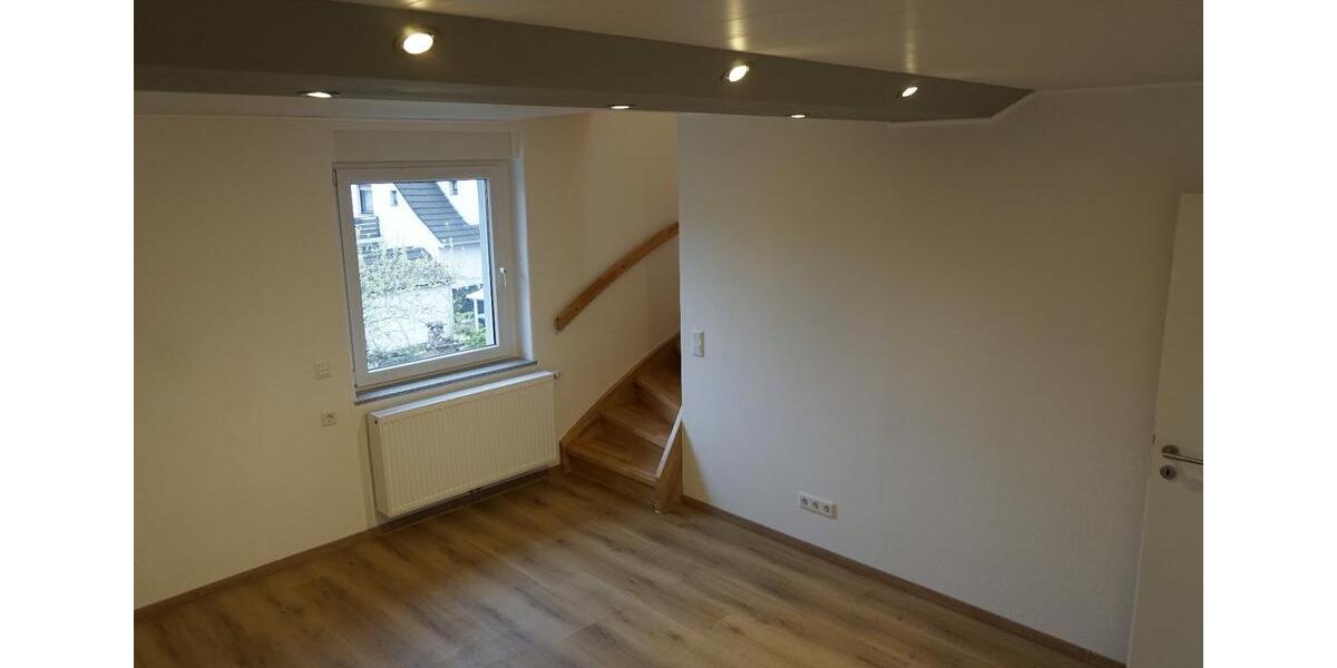 Reihenhaus Hattingen Blankenstein - 4 Zimmer, 110 m&sup2;, 1.400&euro; | Angebot:26409449